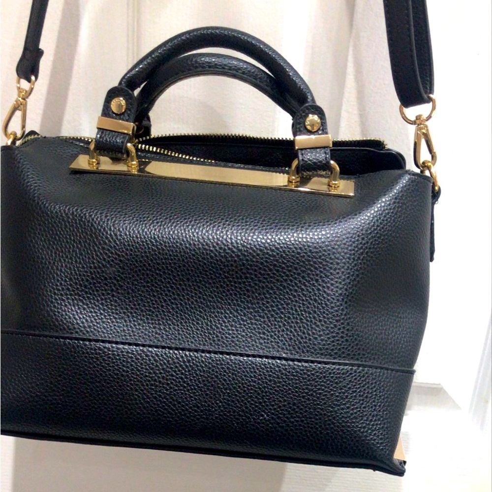 KURT GEIGER CARVELA BLACK LEATHER BAG - Picture 2 of 4